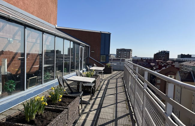 2Home Hotel Apartments - Foto 60