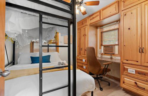 Lakefront, wildlife Cabin retreat - Pelican Bay Cabin - Foto 45