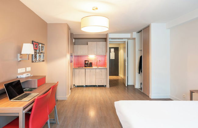 B&B HOME Caen Centre Gare - Photo 16