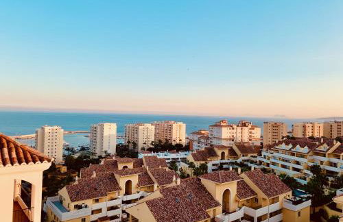 Penthouse mit private Dachterrasse und Blick auf das Meer, Berge ,Hafen - Photo 10