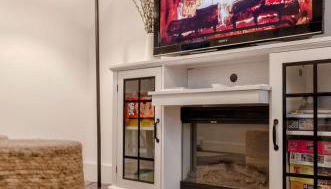 Peaceful Pet-Friendly Home with Yard - Foto 5