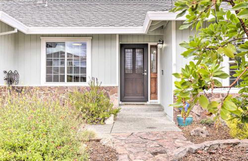 Peaceful Windsor Retreat with Private Hot Tub! - Foto 33