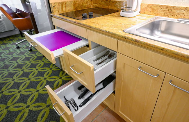 Studios Inn - Photo 18