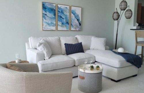 Turnkey Tranquility with Marina & Intercoastal views - Foto 5