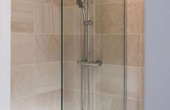 Architect designed spacious five bed house by sea - Foto 32