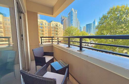 Luxury Apartment Uptown, Free Parking, 5min Bank of America Stadium - Foto 1