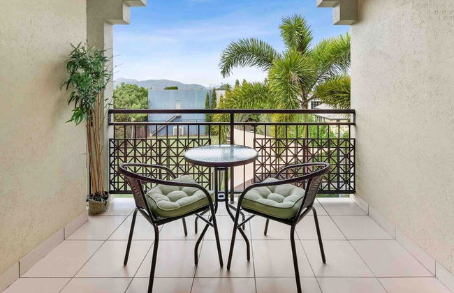 Tropical Paradise Cairns - 9 Pools Gym BBQ - Foto 7