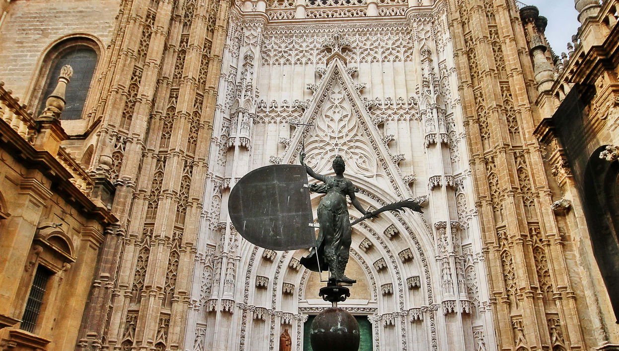 Visita guiada por el Archivo de Indias
