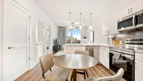 Modern 1B1B Apartment with Private Balcony - 7 - Foto 5, stove, dishwasher, toaster