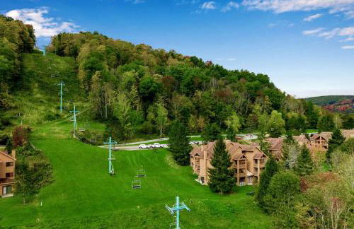 Renovated Ski In Out Condo King Bed Patio Grill - Foto 5