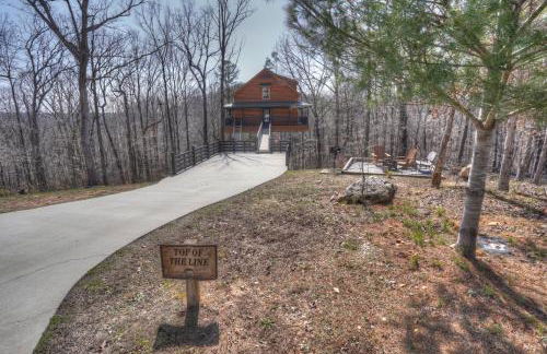 Top of the Line Treehouse Near Helen, Georgia - Foto 27
