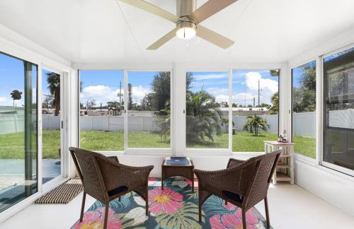 Minutes to Manasota Beach 2 King Beds Fenced yard Pets Welcome - Foto 33