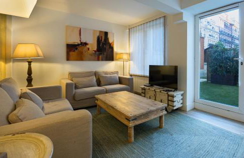4BR Private Garden - Best Location for Families - Foto 2