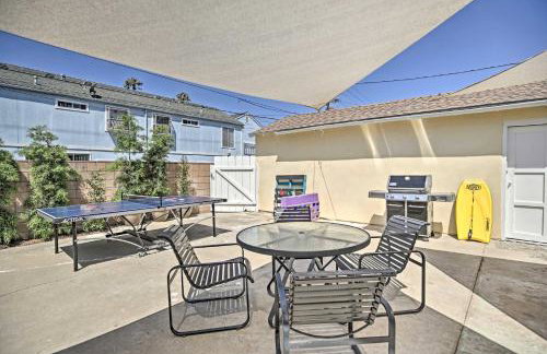 Oceanside Home with Yard - Walk to Beach and Pier - Foto 24