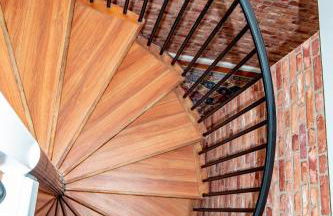 Marketplace Glastonbury - Photo 11