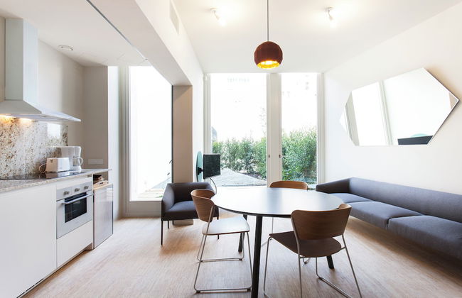 Aspasios City Oasis Apartments - Photo 28