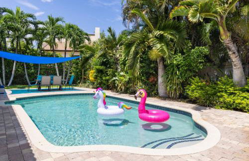 Spacious 3-Bedroom Villa with Heated Saltwater Pool and Fenced Yard in Oakland Park - Foto 11
