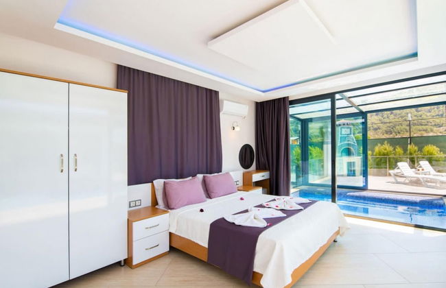 Dreamy Villa With Private Pool and Jacuzzi in Kas - Foto 19