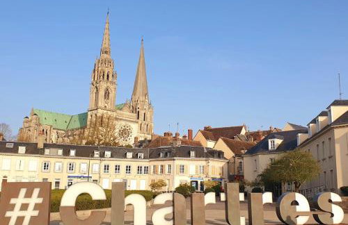 Maison cosy emplacement idéal Chartres, Netflix, Wifi, garage vélos - Foto 4