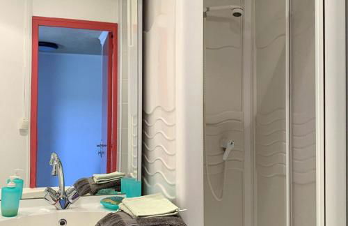 House with a private hot tub and medieval garden - Foto 11