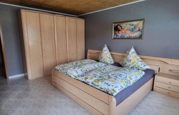 Moderne120qm Ferienwohnung in ruhiger Lage Heusweiler - Saarland - Foto 13