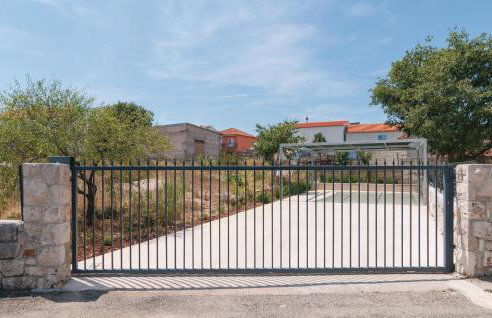 Stunning Home In Primosten With Kitchen - Photo 7