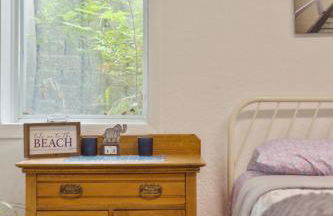 Bo360 White House with Fenced Yard - Foto 22