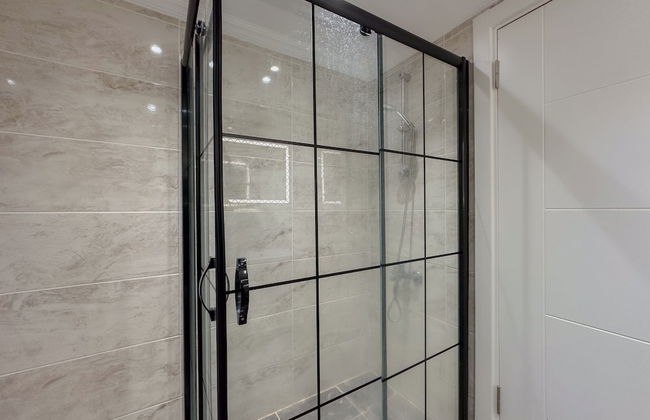 Flower City Suites - Photo 53