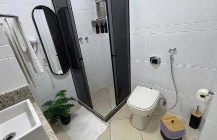 Copacabana Apartment 1 min from Beach - WiFi and AC - Foto 41