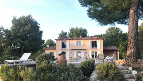 Villa "Le Sortilège" vue panoramique et piscine - Foto 2