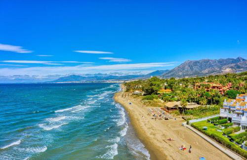 1107 Marbella Beach Front House - Photo 1