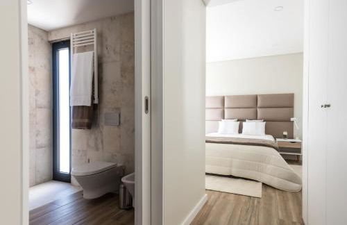 Vila Vicente Jacuzzi, Sauna and Parking - Photo 6