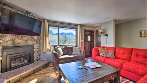 Luxe Updated Home with Grill and Hot Tub 4 Mi to RMNP - Foto 5