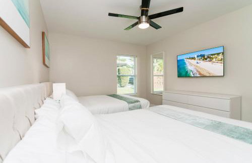 Luxury 5BR Villa Heated Pool near Beach & Casino - Foto 30