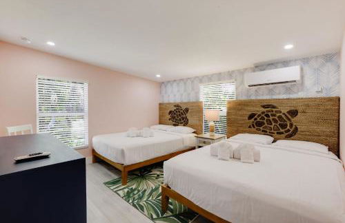 Charming Suite with Balcony and Bikes at Historic Sandpiper Inn - Foto 5