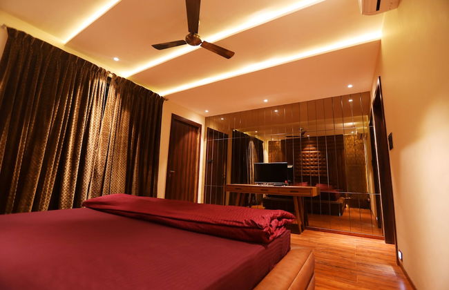 Casino Villa by Shiloh Stays - Photo 3