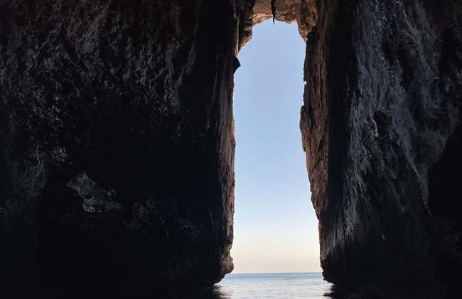 Tour en kayak por las cuevas marinas de Es Canutells - Foto 7