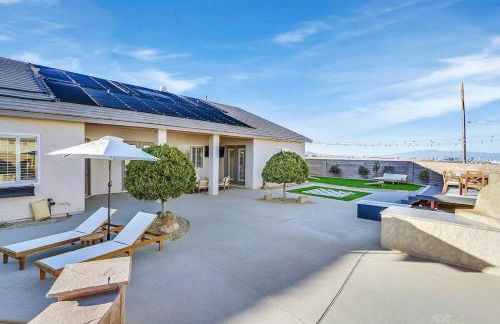 Luxury 5BR Villa Pool Hot Tub RV Friendly - Foto 29