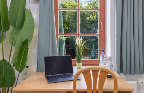 Ruhiges Zimmer mit Gartenblick & Schreibtisch - Foto 4