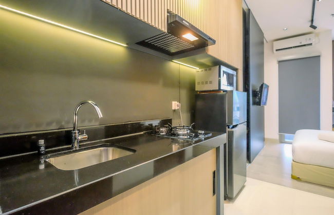 Minimalist And Comfy Studio Ciputra World 2 Apartment - Foto 22