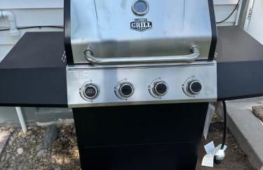 The Spruce House Family 4BR 2 Bath Great Location In Ogallala Close to Lake McConaughy - Foto 15