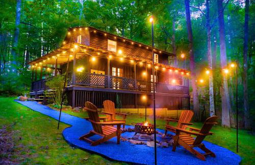 Meadow Retreat - Hot Tub, Fire Pit & Games - Photo 1