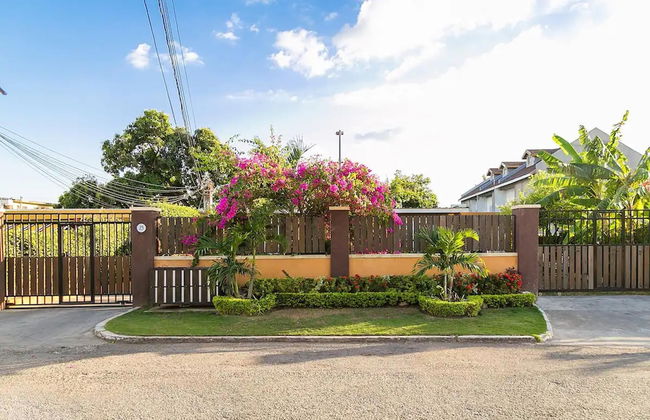 Serenity Gardens Living - Photo 21