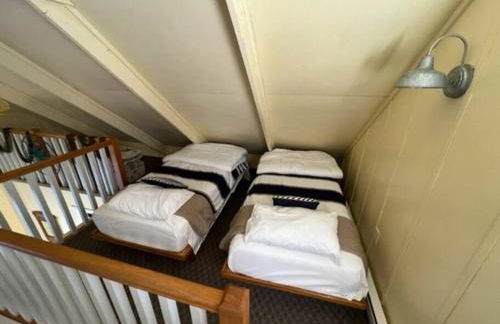 Cozy Wintertime Nantucket Cottage Getaway - Foto 6