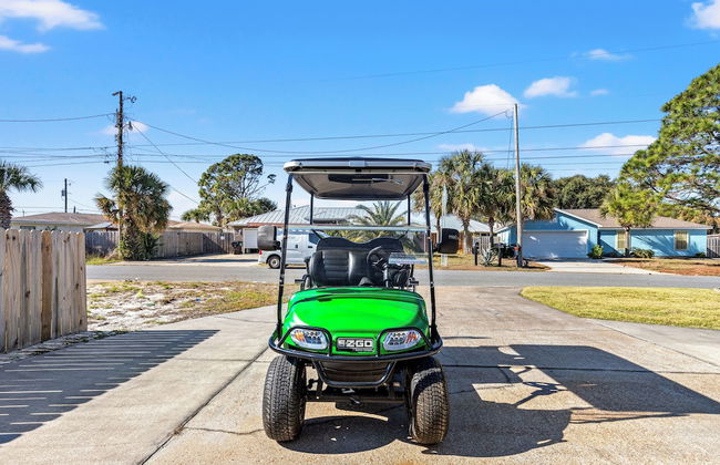 Pet Friendly Beach House with Arcade Games - Photo 32