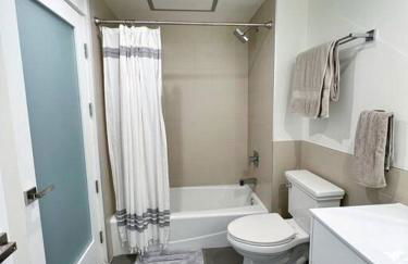 Modern Loft in DTLA - Rooftop Pool & Free Parking! - Foto 5