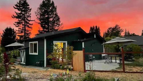 Charming dog-friendly home next to regional park - Foto 1