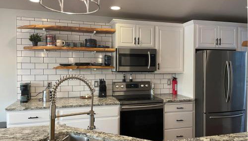 Peaceful Lakefront Retreat - Foto 4, stove, minibar