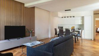 Roma Luxury Apartment - Photo 3