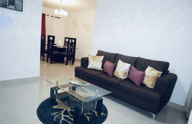 Confidence Luxurious Apartment - Photo 12